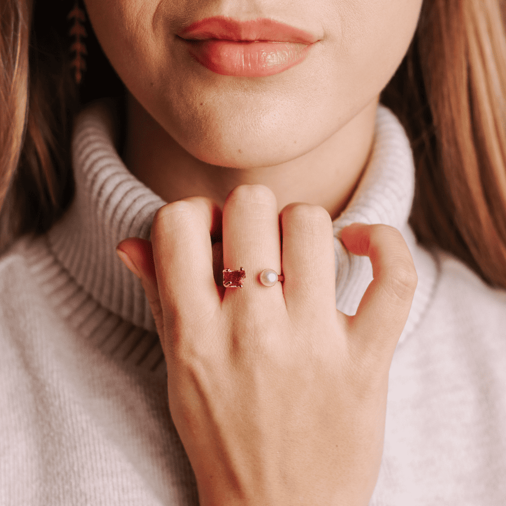 Goddesses Tears ring – Pearl and Rhodochrosite