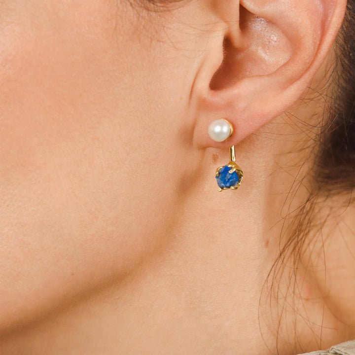 Goddesses Tears earrings – Pearl and Lapis lazuli
