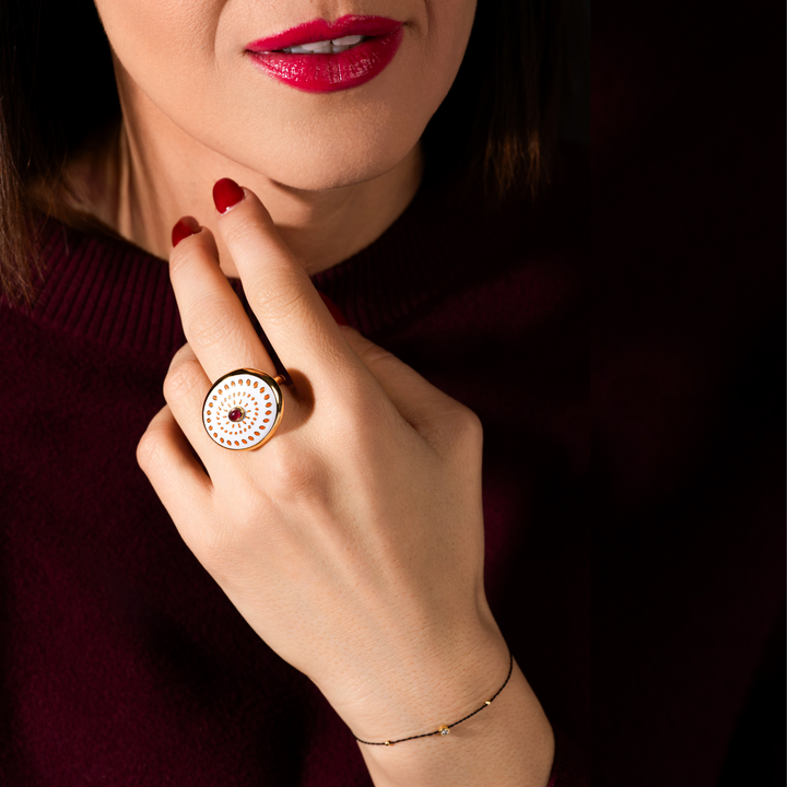 Kraljica nasljeđa i snage